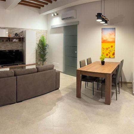 Onda Di Porta A Mare Apartment Livorno Luaran gambar